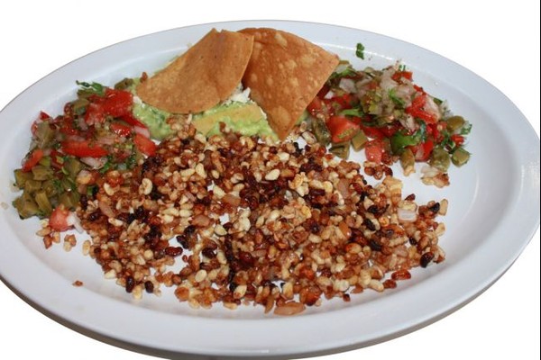 5 món ăn từ côn trùng nhìn đã thấy rùng mình của người Mỹ Latin - VCC